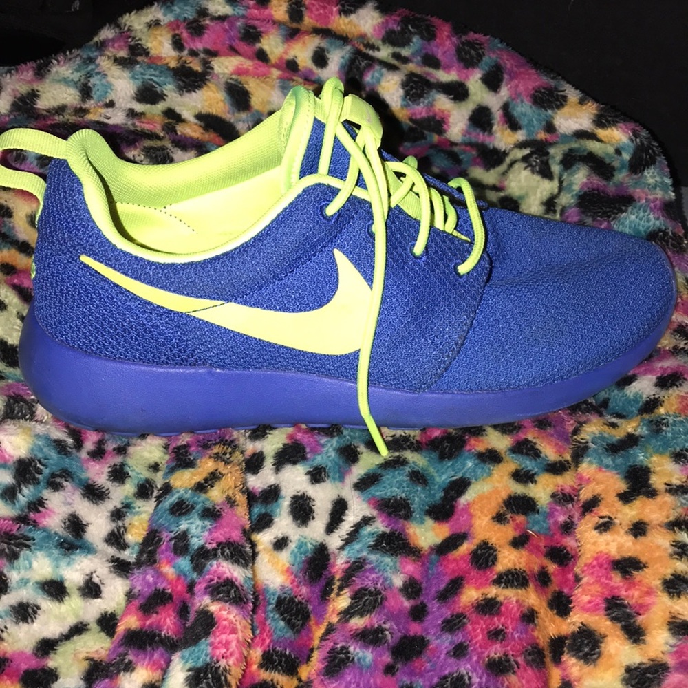 Nike roshe run